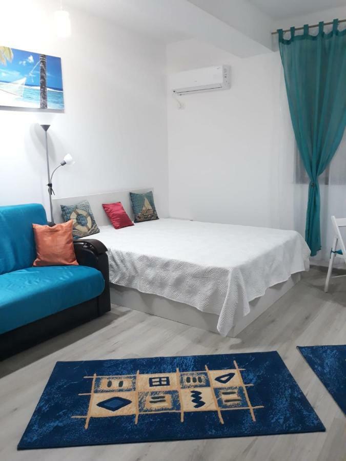 Vibe Studio Apartment Navodari Exterior photo